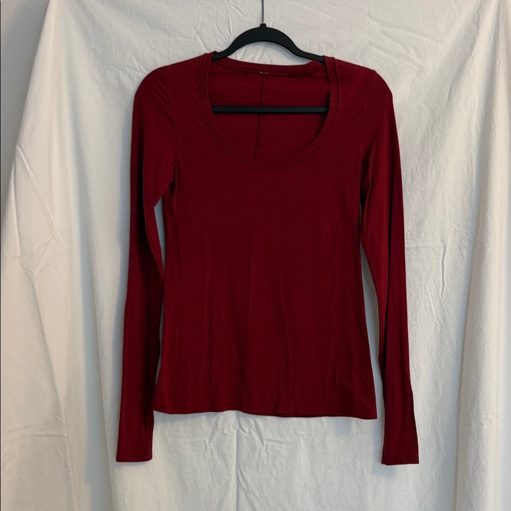 lululemon athletica Long-Sleeve Scoop Neck Top - Wine